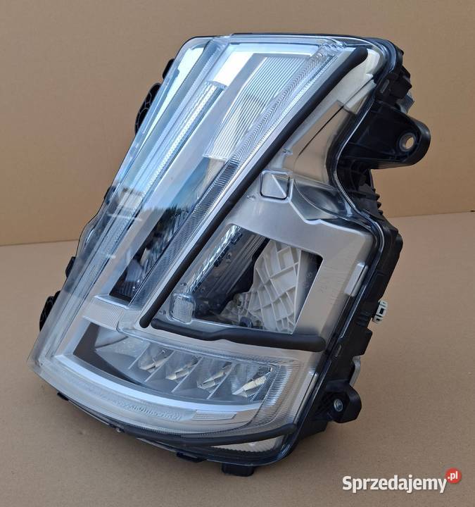 VOLVO FH5 FH 5 REFLEKTOR LEWY FULL LED LAMPA lubuskie Bieleń