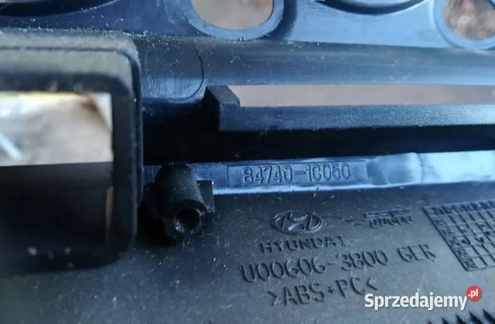 HYUNDAI GETZ RAMKA 847401C050 deski rozdzielcze, konsole Ostrów Wielkopolski