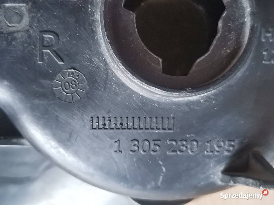BMW 5 E60 E61 LIFT LCI 0710 PRAWY HALOGEN PRZÓD osobowe Międzychód
