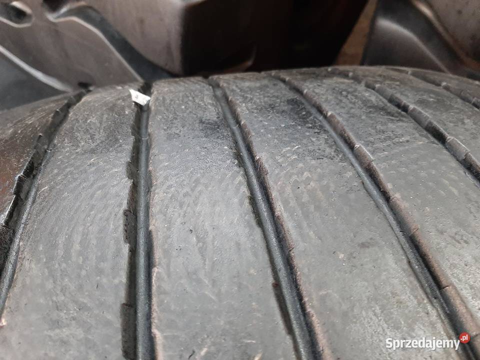 Opona używana ciężarowa 45540R225 GOODYEAR MLHT J do 100 km/h  Zaścianki