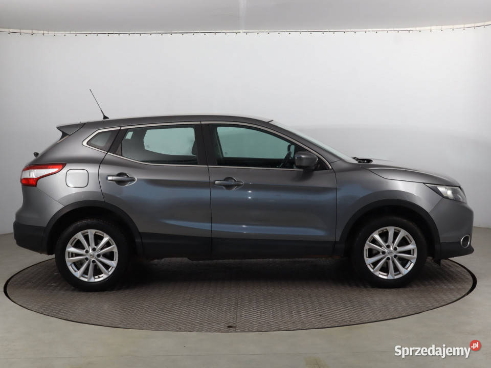 Nissan Qashqai 12 DIGT Rok produkcji 2016 Bielany Wrocławskie