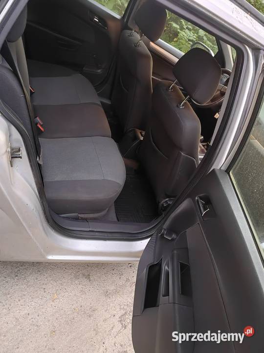 Opel astra 19 cdti Dębica