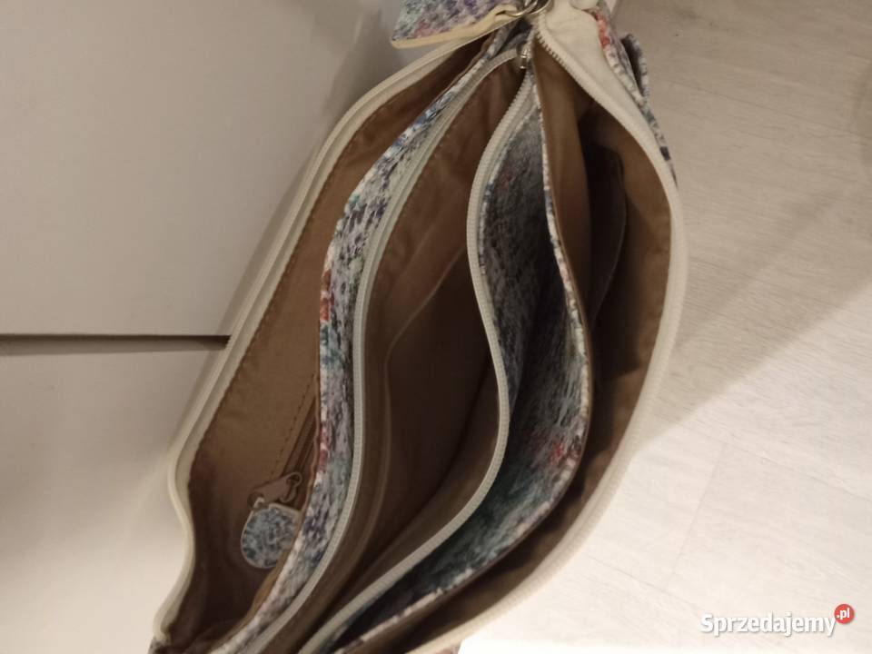 Sprzedam Torębke Ze Skóry Węża Parfois Okazja kujawsko-pomorskie Golub-Dobrzyń