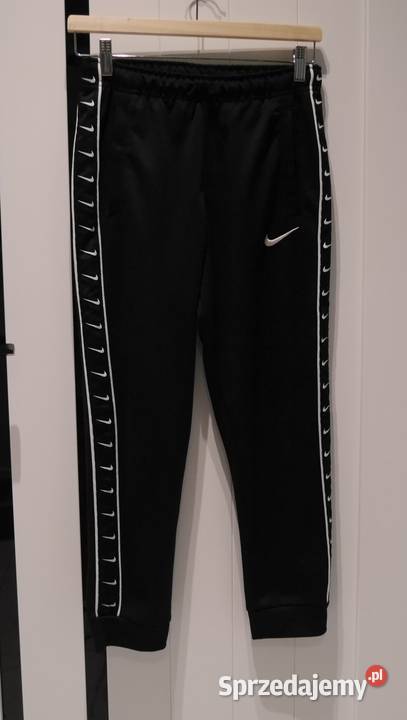 Nike świetne spodnie dresowe 147 158 Dla Dziecka Wrocław