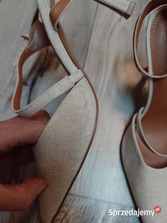 41 ASOS Beżowe czółenka Wieczorowez odkrytą Czółenka Kraków