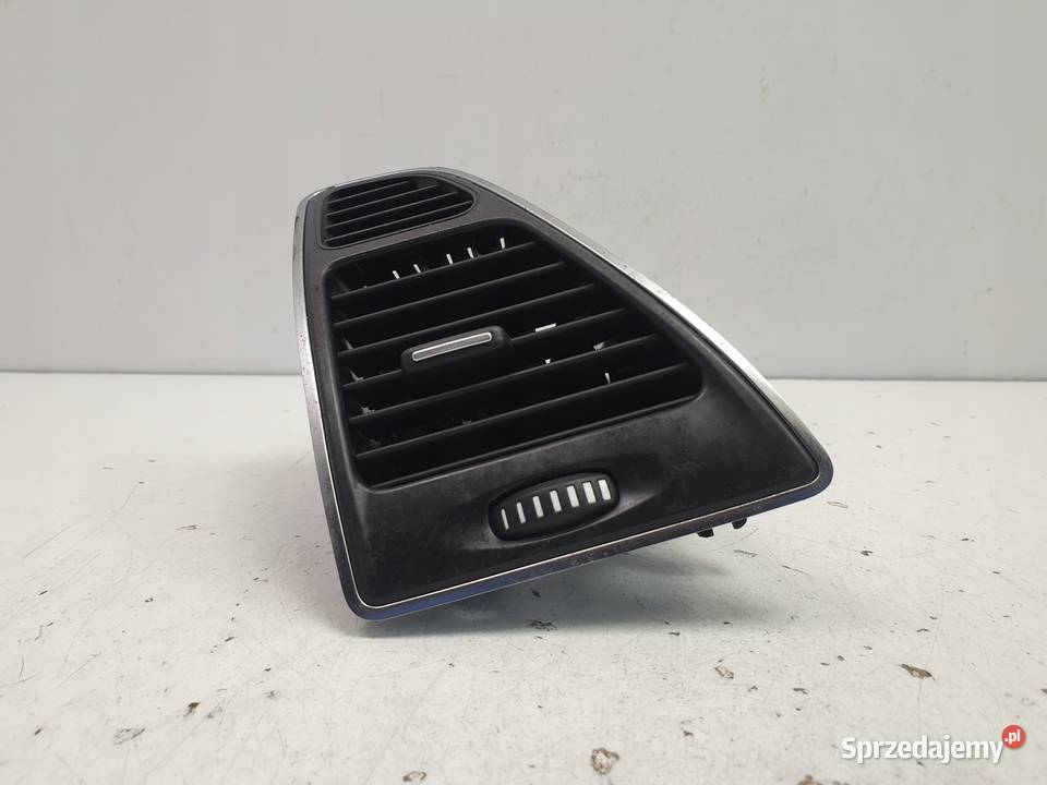 Renault Laguna III KRATKA NAWIEWU lewy PRZÓD Rudka