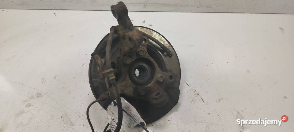 ZWROTNICA LEWA PRZÓD TOYOTA AURIS I Lipno