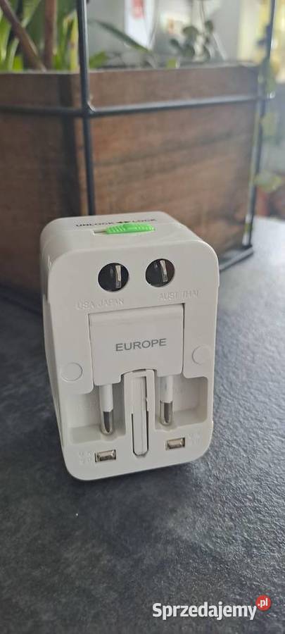 Przejściówka adapter gniazda USA UK EU AU Chiny Ząbki