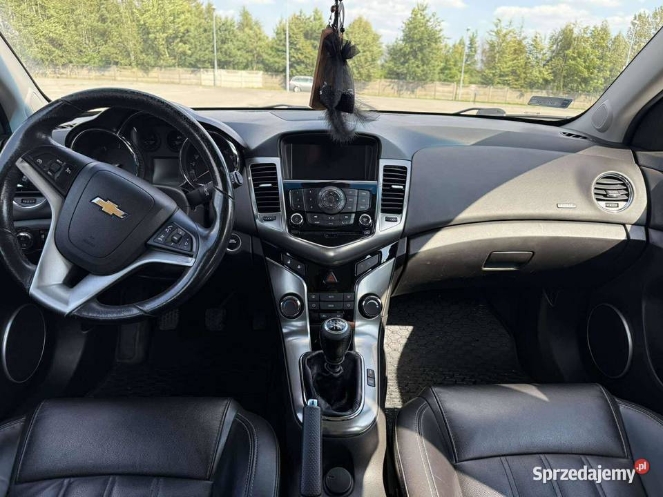 Chevrolet Cruze kombi 17 diesel 130 Działoszyn