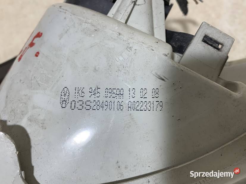 Lampa lewa tylna VW Golf 1K6945095AA Barwałd Dolny