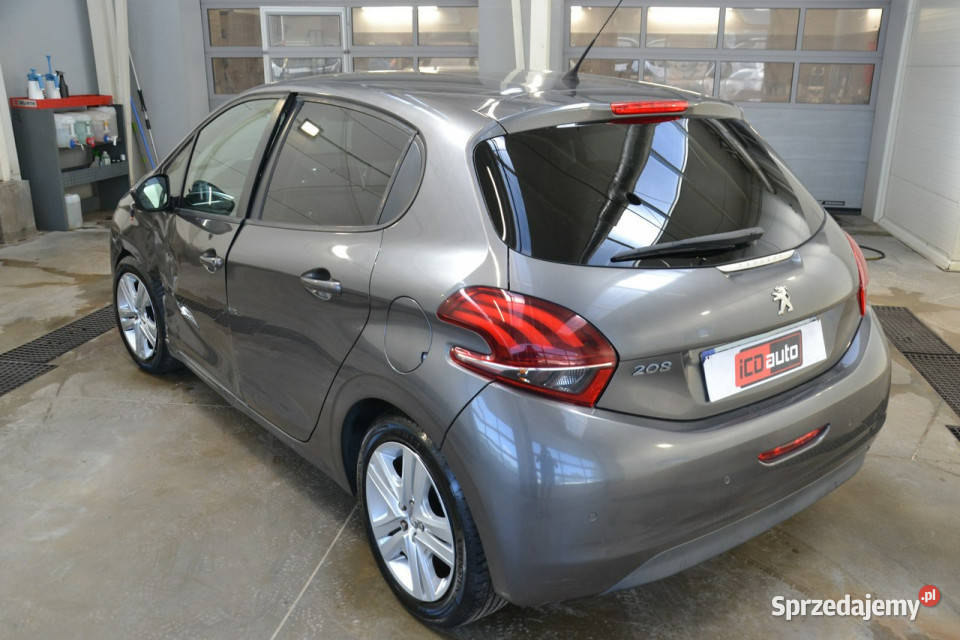 Peugeot 208 12 benzyna 82 klimatyzacja tablet 4/5 Kęty