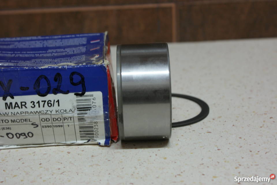 Zestaw łożyska koła Opel OMEGA A BEZ KOMBI Białobrzegi