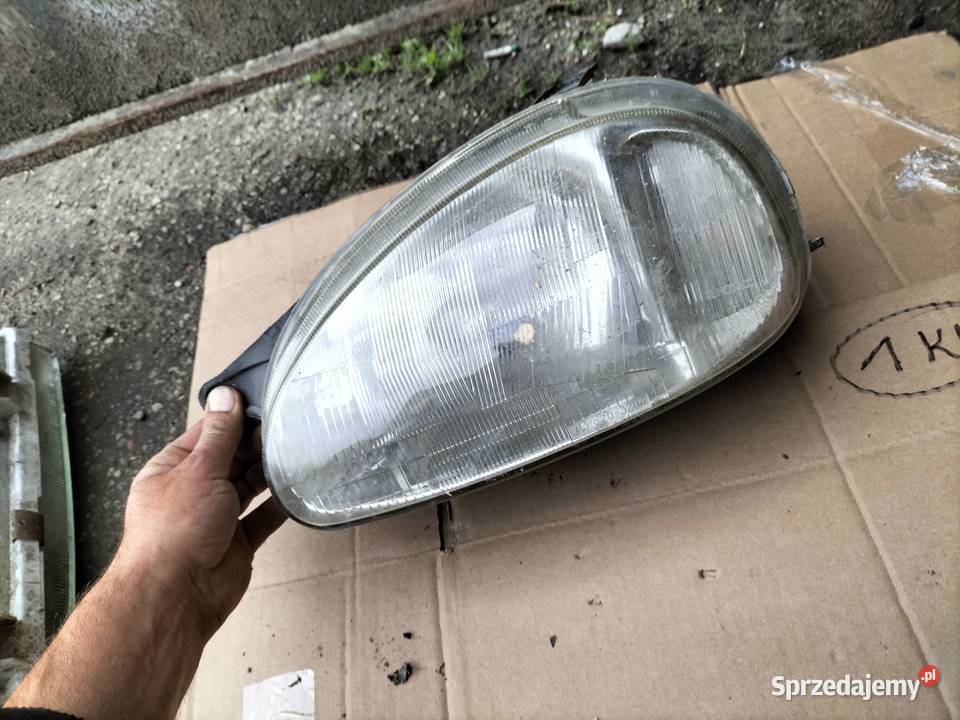 CORSA B LAMPA PRZÓD PRZEDNIA LEWA REFLEKTOR Kamień-Kolonia