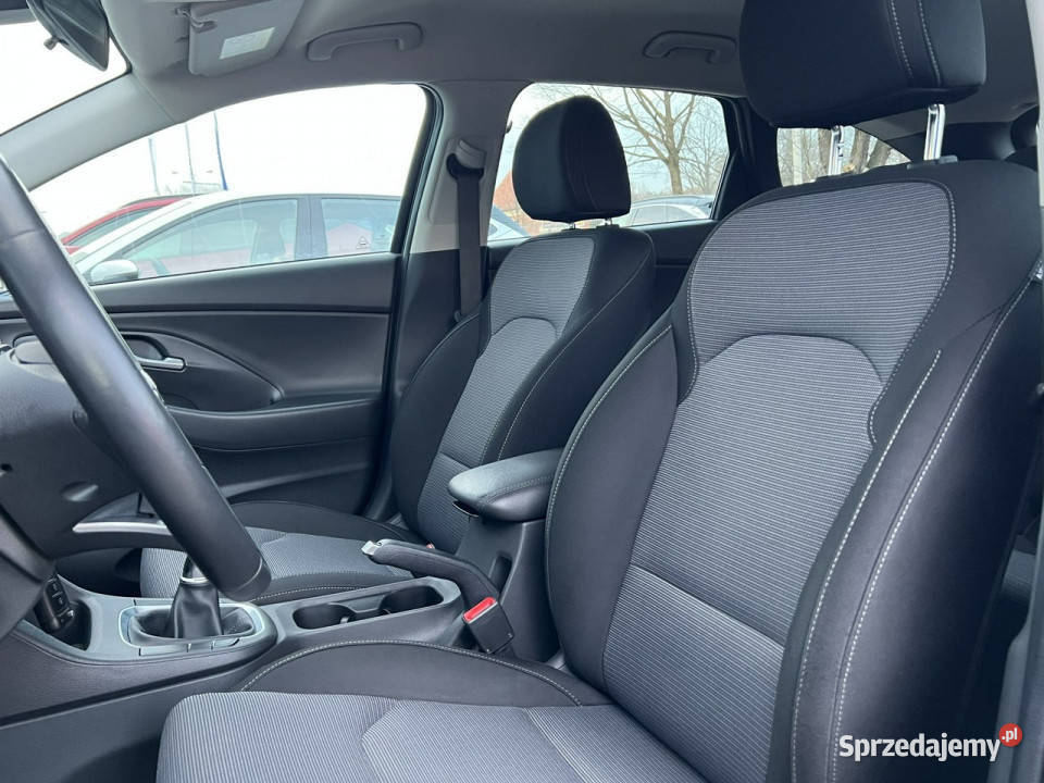 Hyundai i30 15DPI 110 Modern Wagon Gwarancja VIP klimatyzacja łódzkie Piotrków Trybunalski