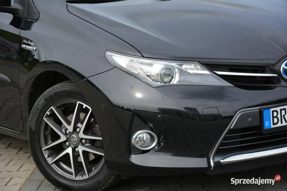 Toyota Auris Lift Ledy Kamera 2xParktr Park czarny Auris