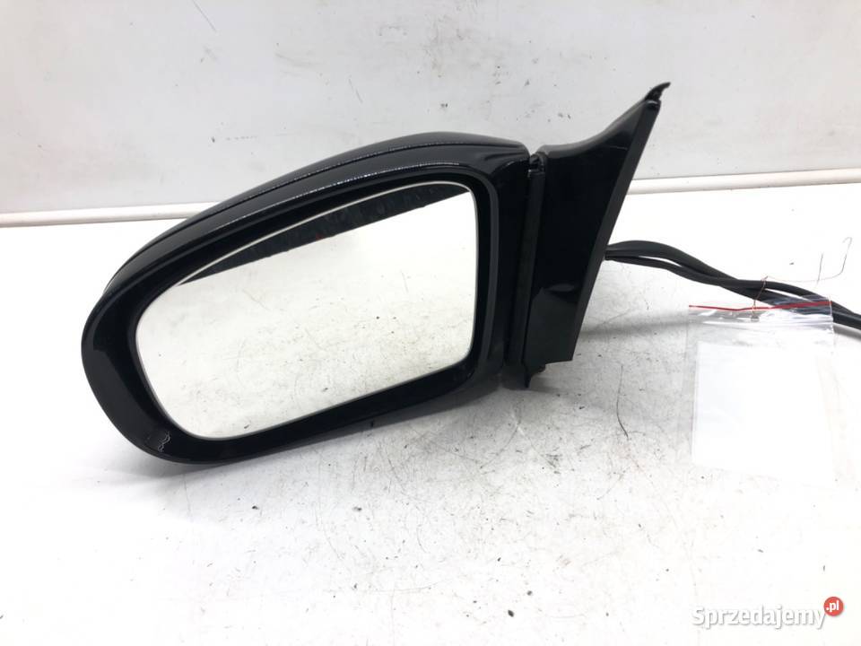 LUSTERKO LEWY MERCEDES C215 Hatchback 9906