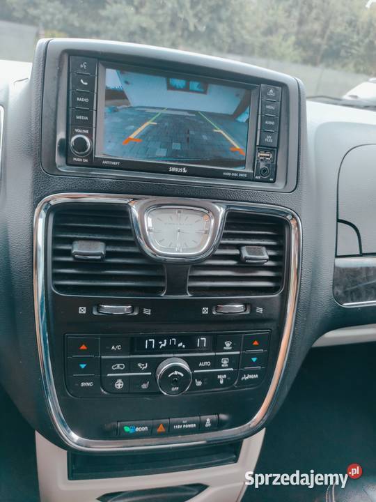 Chrysler Town Country DVD grzana kierownicą i 280KM Wyszków