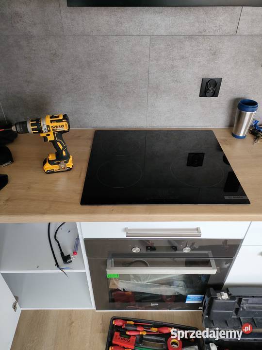 Podłączanie płyty kuchenki indukcyjnej Elektryk Rzeszów