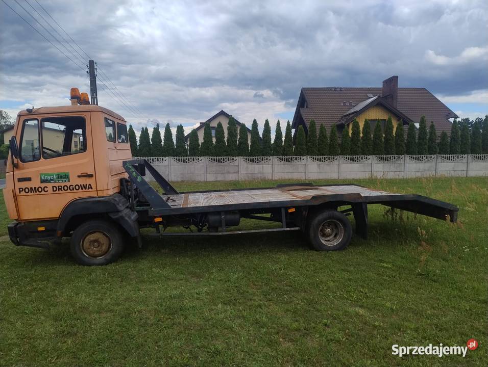 mercedes 709 D pomoc drogowa laweta najazd Grabów nad Prosną
