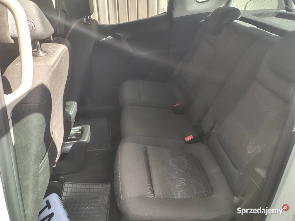 Sprzedam Taxi manualna Meriva Puławy