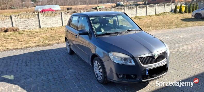 Skoda Fabia 2 Samochody osobowe łódzkie Strzyżewice
