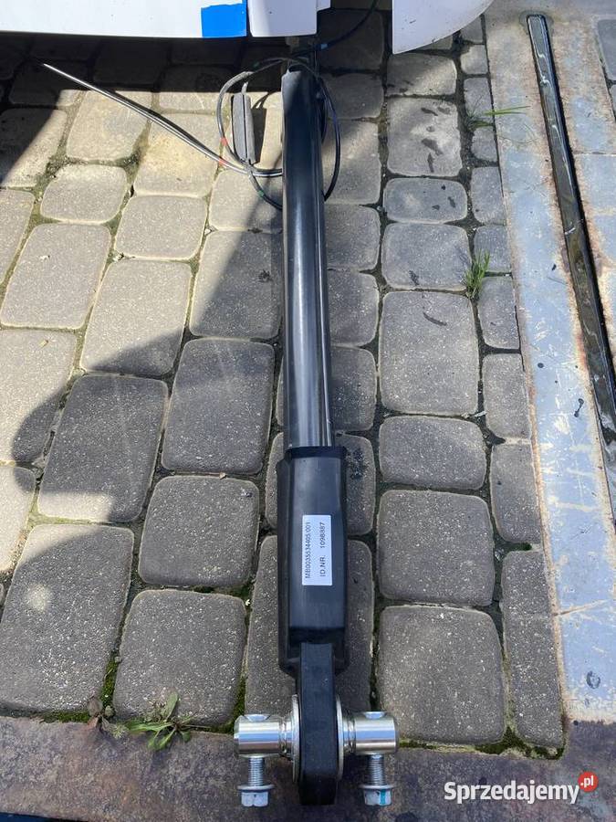 Mercedes Arocs Antos Actros mp4 łapy mocujące ciężarowe Wzmocnienia, belki i wsporniki łódzkie Zgierz