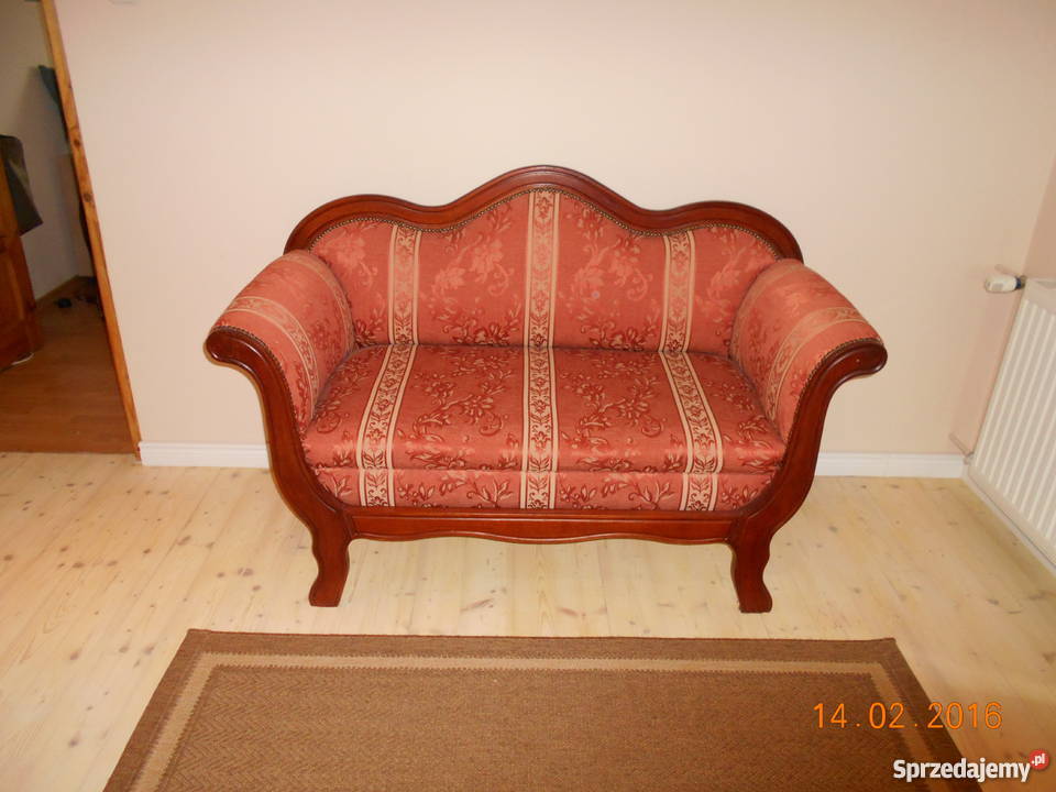 Atłasowa sofa Meble Pruszcz Gdański