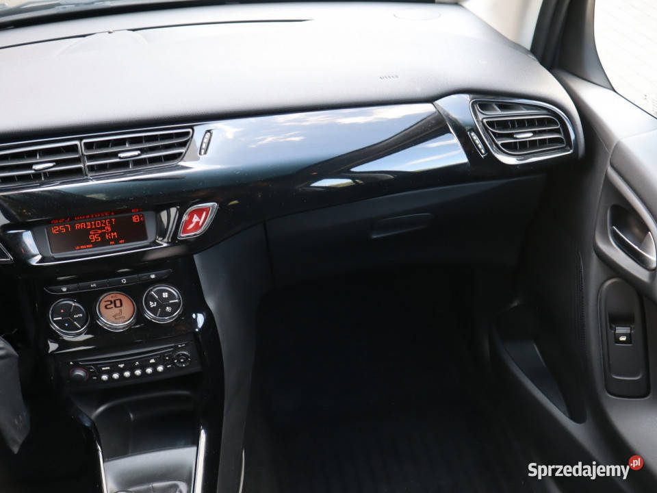 Citroen C3 12 VTi szary Piaseczno