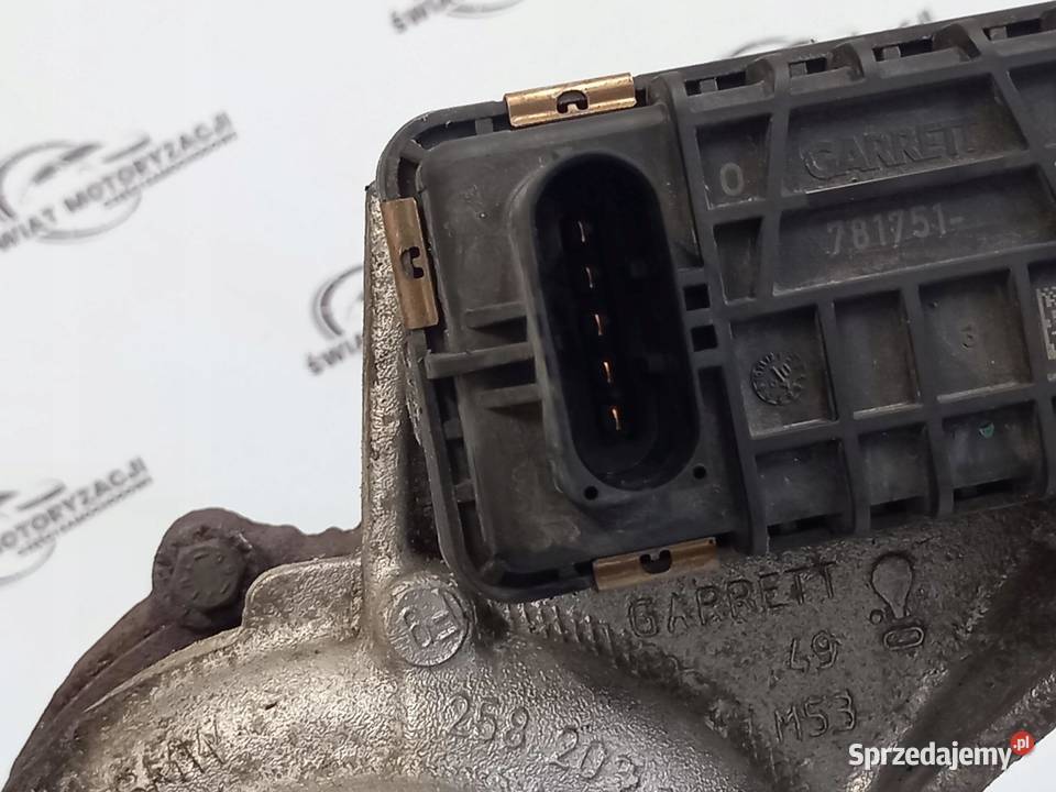 BMW 3 5 20 D N47D20A turbosprężarka 7800594E04