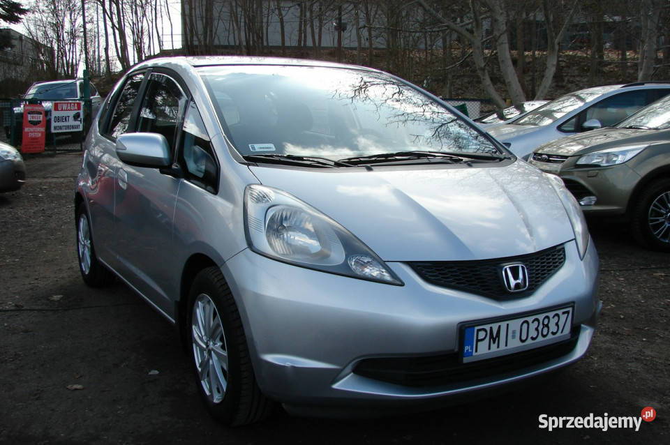 Honda Jazz 14 E 100 Super stan III 20082014 wielkopolskie Piła