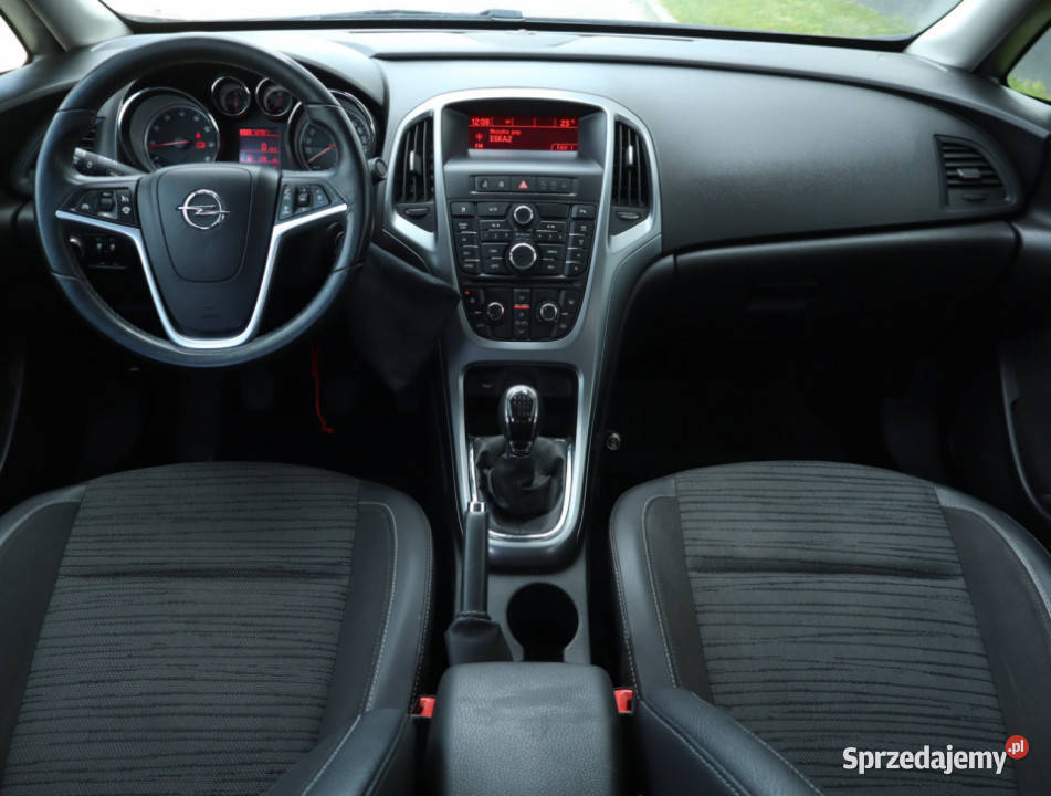 Opel Astra 14 T Łódź