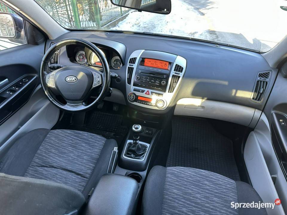 Kia Ceed Klimatronik 8 airbag alufelgi auto gniazdo USB Wejherowo sprzedam