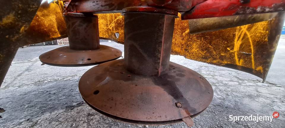 Kosiarka rotacyjna Moskit 16m nieuszkodzony Kościelec-Kolonia