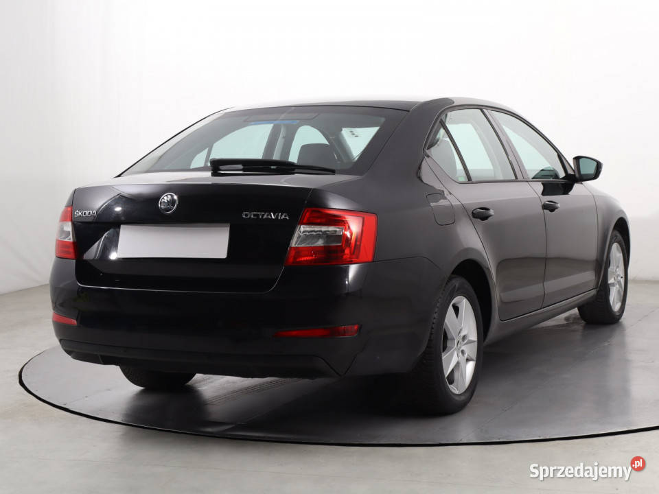Skoda Octavia 12 TSI światła przeciwmgielne Katowice