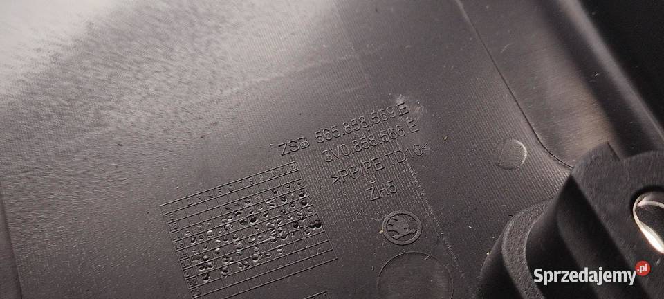 SKODA KAROQ OSŁONA KOLUMNY KIEROWNICZEJ osobowe dolnośląskie