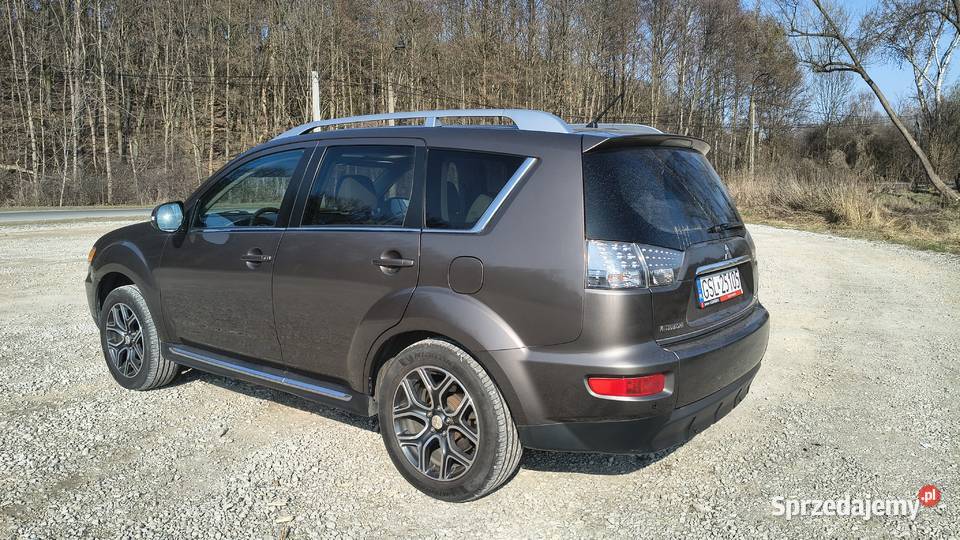 Mitsubishi Outlander 20 DiD 2010r pełne Warszawa