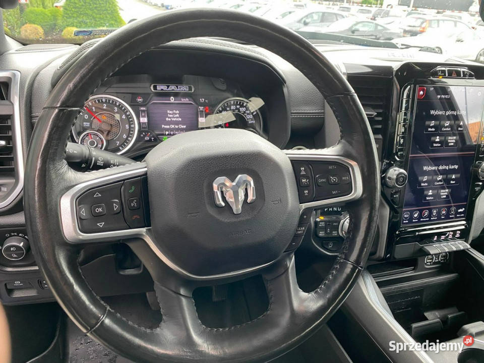 RAM 1500 LARAMIEled hak 4x4 tablet podgrz fotx4 wspomaganie kierownicy Żory
