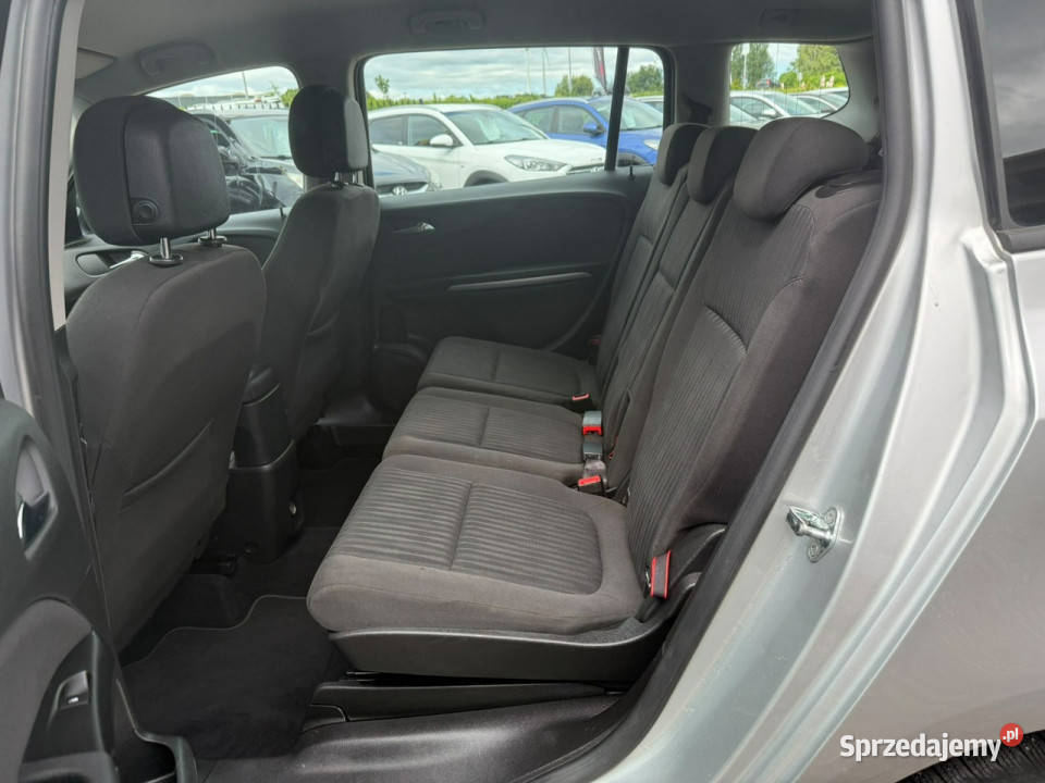 Opel Zafira 7 OSOBOWEBAGAŻNIK ROWEROWY C 2011 lakier metallic