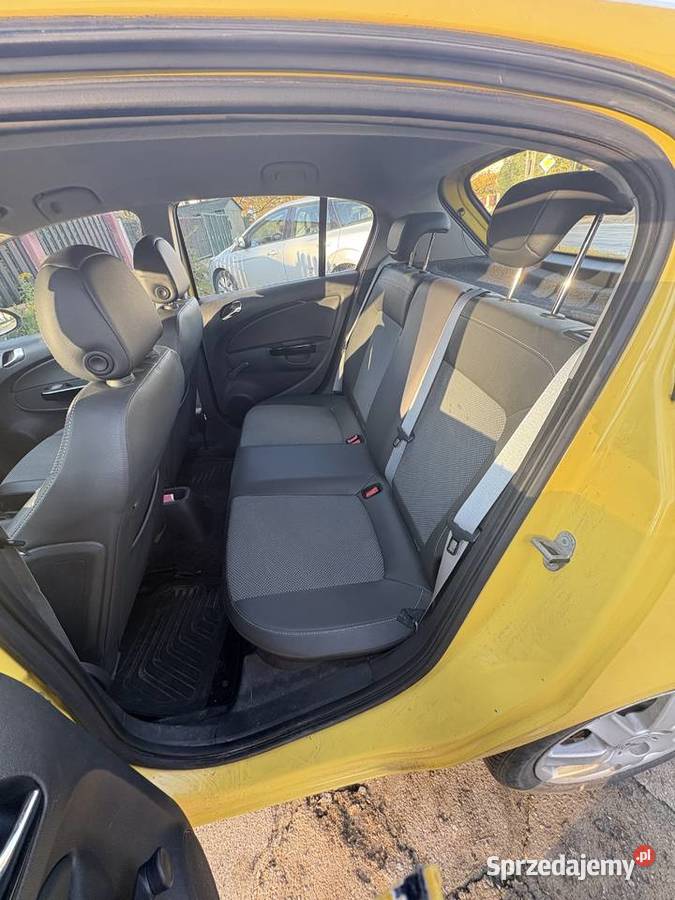 Opel Corsa D 14 90 2009 benzyna łódzkie Łódź