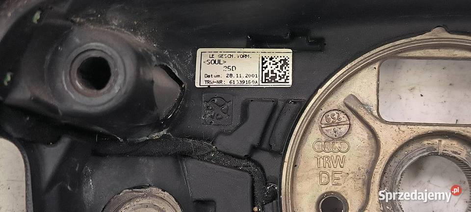 KIEROWNICA AUDI A8 D2 8Z0419091AN osobowe Lipno