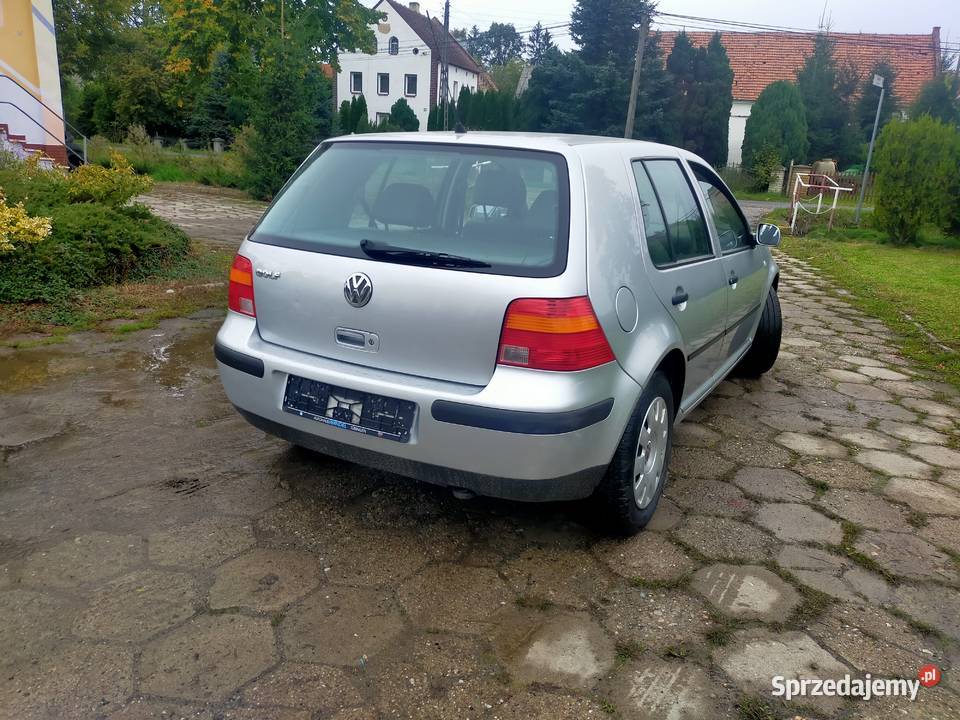 volkswagen golf 4 1400 benzyna 2003 198000km Nysa