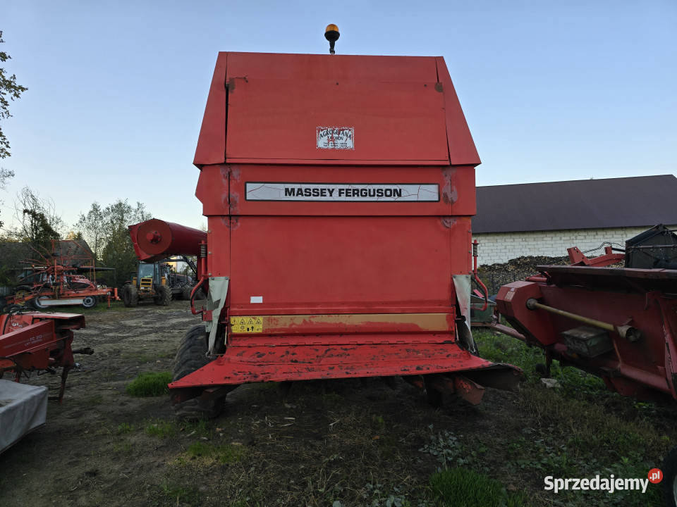 Kombajn zbożowy MASSEY FERGUSON 38 sieczkarnia Baliki
