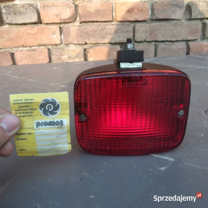 Nowa Lampa halogen przeciwmgiel PRL Fiat Fso lubelskie Lublin