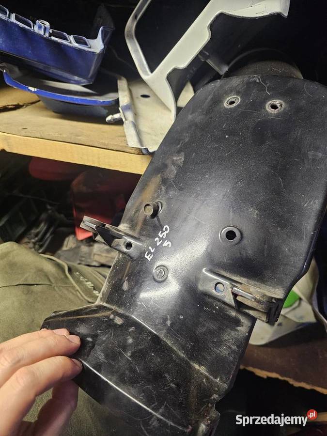 Eliminator 250 błotnik tylny tył tylni kaczor