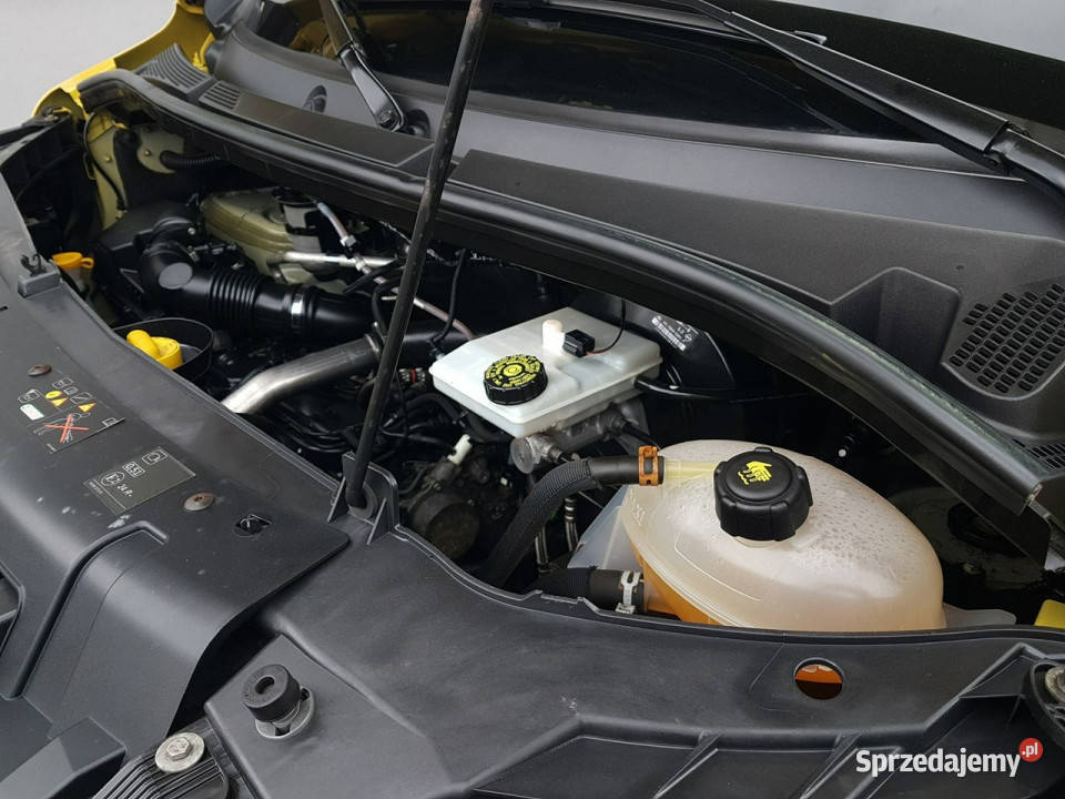 Renault Master KONTENER 8EP 422x224x224 KLIMA elektryczne lusterka Poręba sprzedam