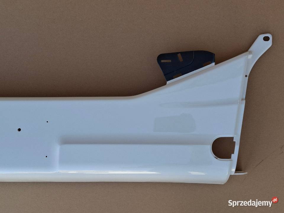 SCANIA R S NGS ZDERZAK ŚRODEK POSZYCIE BIAŁY ciężarowe Motoryzacja Bieleń