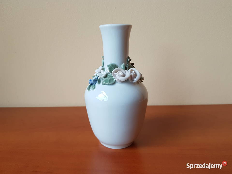 Sygnowany porcelanowy wazonik BOGUCICE porcelana Dąbrowa Górnicza