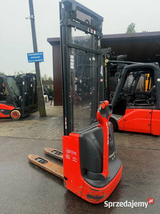 paleciak elektryczny z masztem LINDE L12 1200 Magazynowanie łódzkie sprzedam