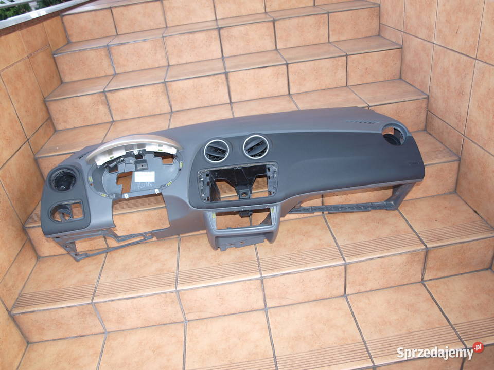 Seat ibiza konsola deska rozdzielcza 2008 2016r osobowe Kalisz