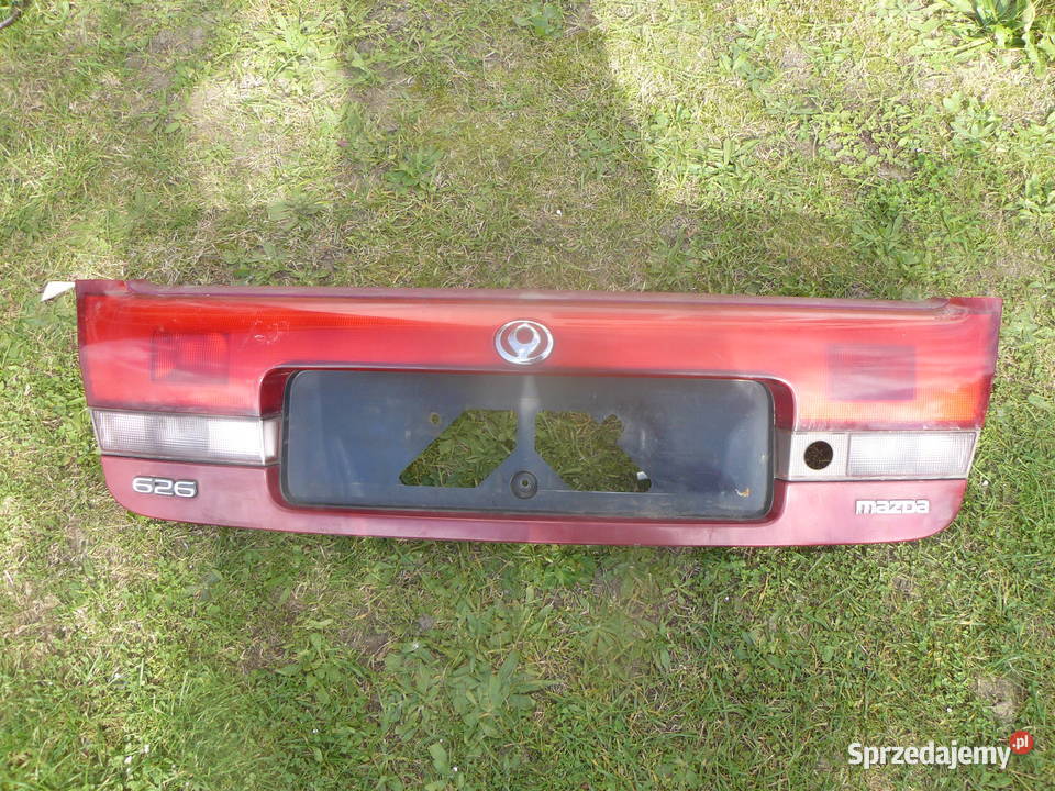 Blenda klapy tylnej Mazda 626 GE 9197 Środek Oświetlenie małopolskie